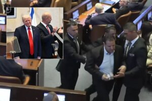 trumpi protesto eden vekiller bakin kim cikti netanyahuya da ders vermis 7QLr3IqC.jpg